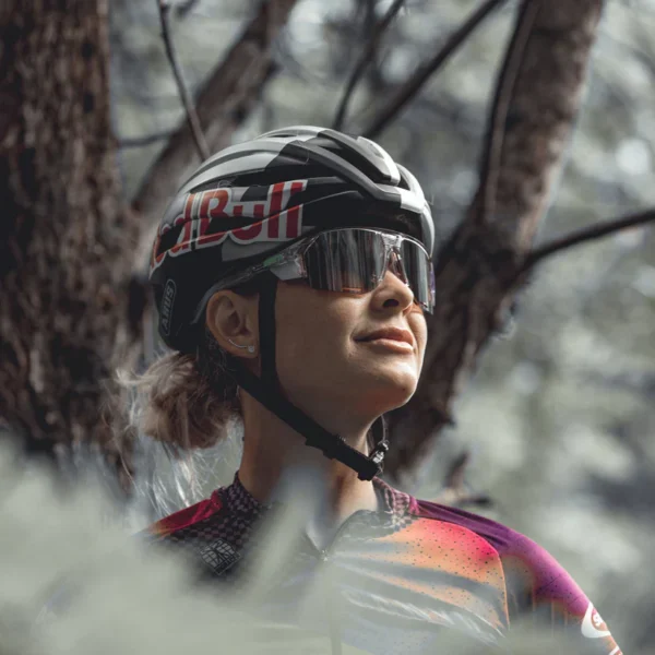 Gafas 100% Norvik Mate Negra Lente Gris Peakpolar - Imagen 3