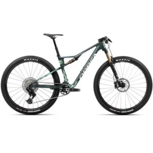 OIZ M-TEAM FACTORY AXS 2025OMX